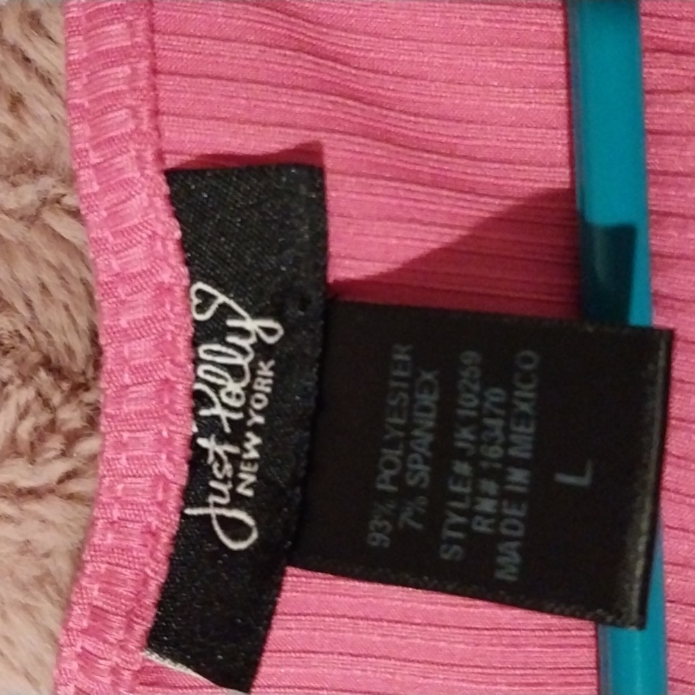 Top - Picture 2 of 2